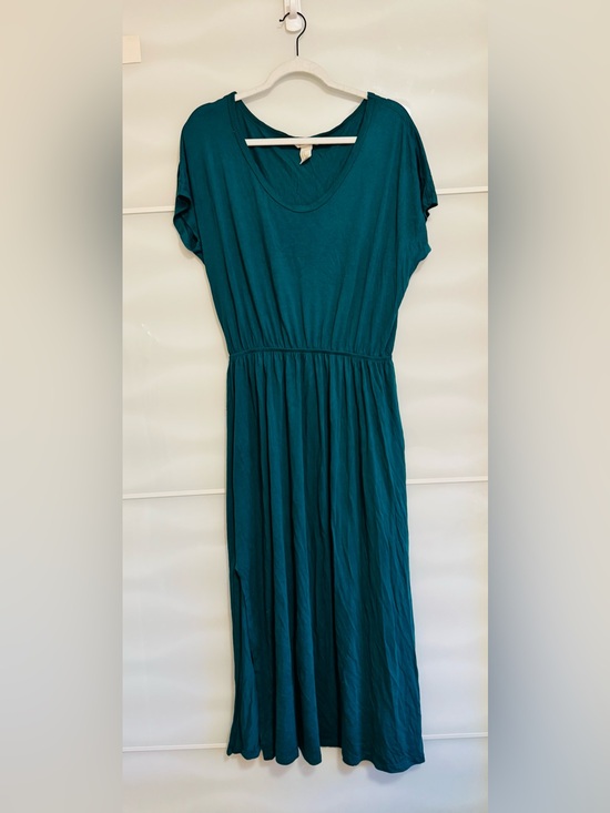 H&M Dresses & Skirts - H&M emerald green midi dress slits M L summer forest resort beach cover up